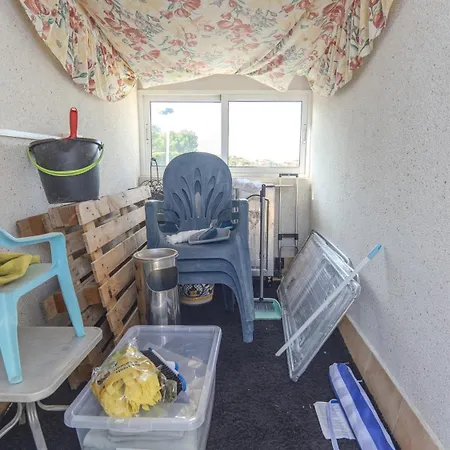 Apartman Cosy Close To Local Amenities *