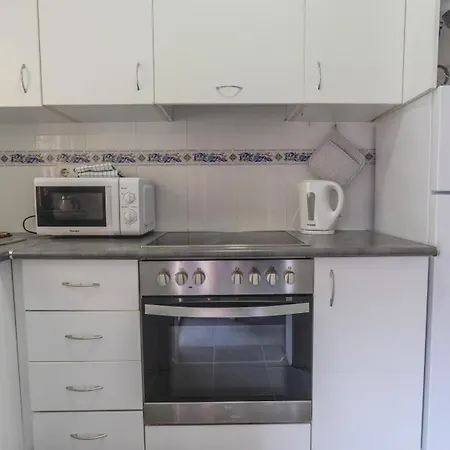 公寓 Cosy Close To Local Amenities *