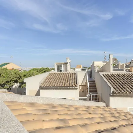Cosy Close To Local Amenities Apartamento Torrevieja